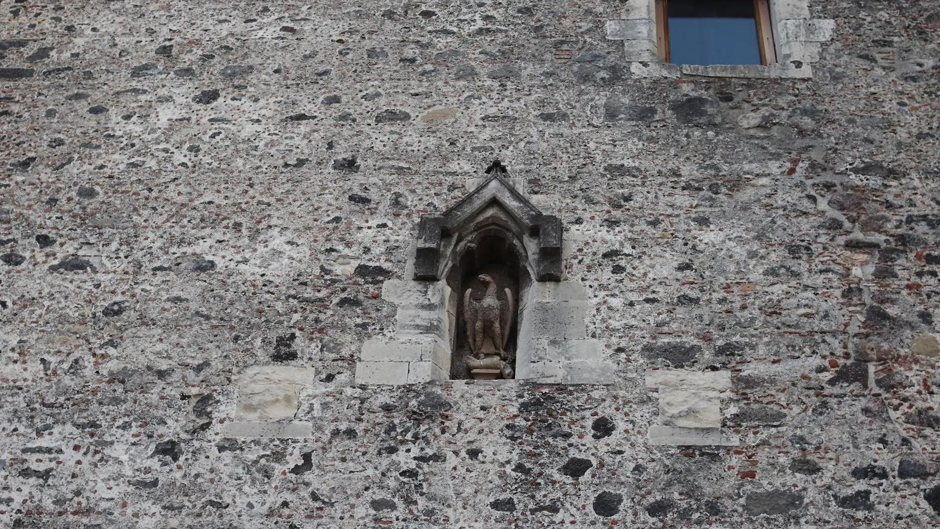 Casa Sveva, Una Finestra Sulla Storia Catania Italy